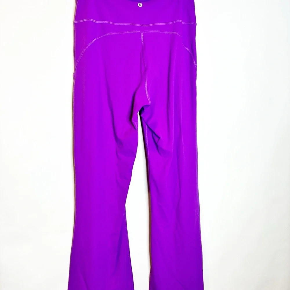 Lululemon | Super High Rise flared Pants